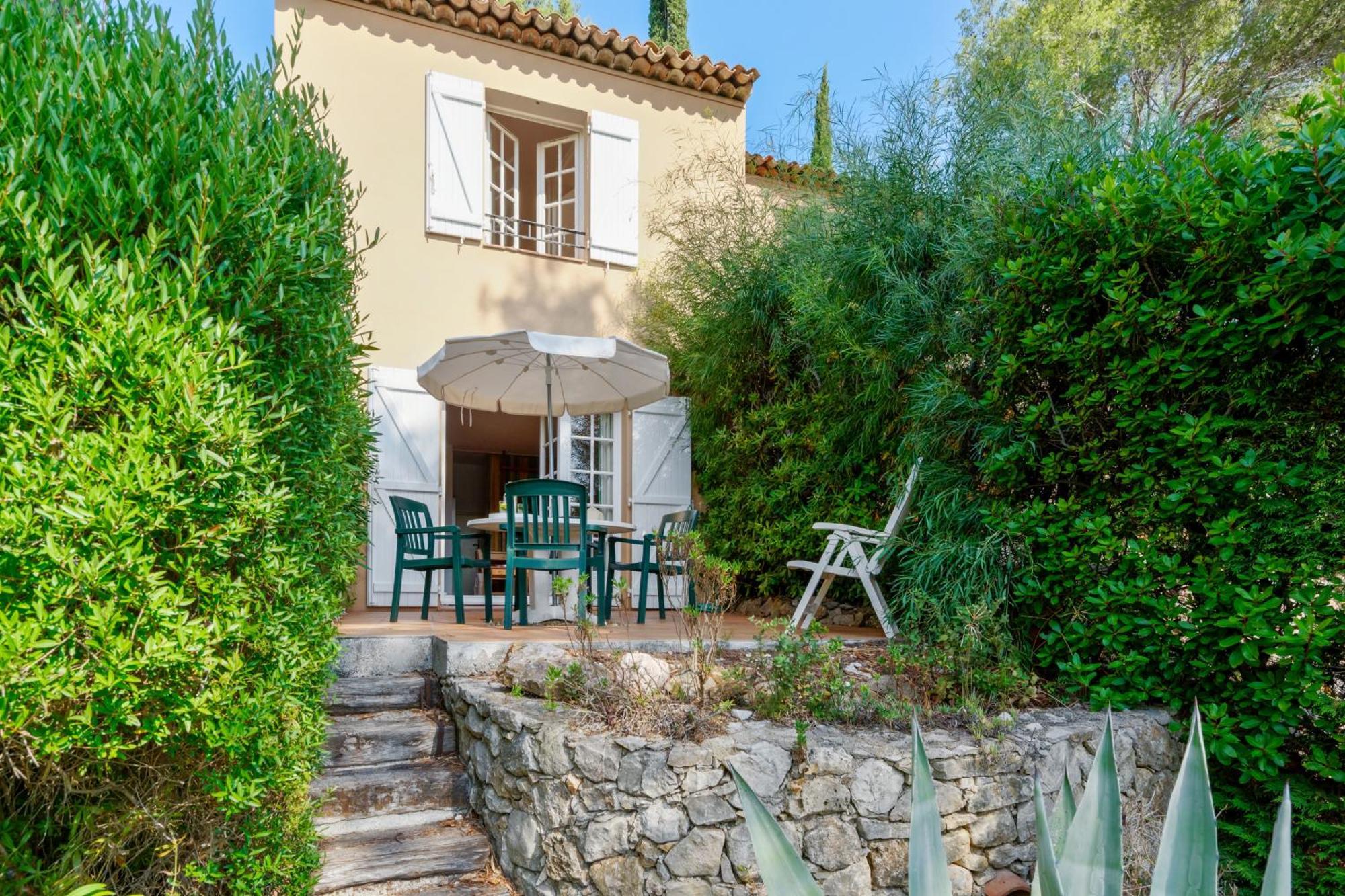 Residence Partenaire Le Domaine De Garlande Cavalaire-sur-Mer Exteriér fotografie
