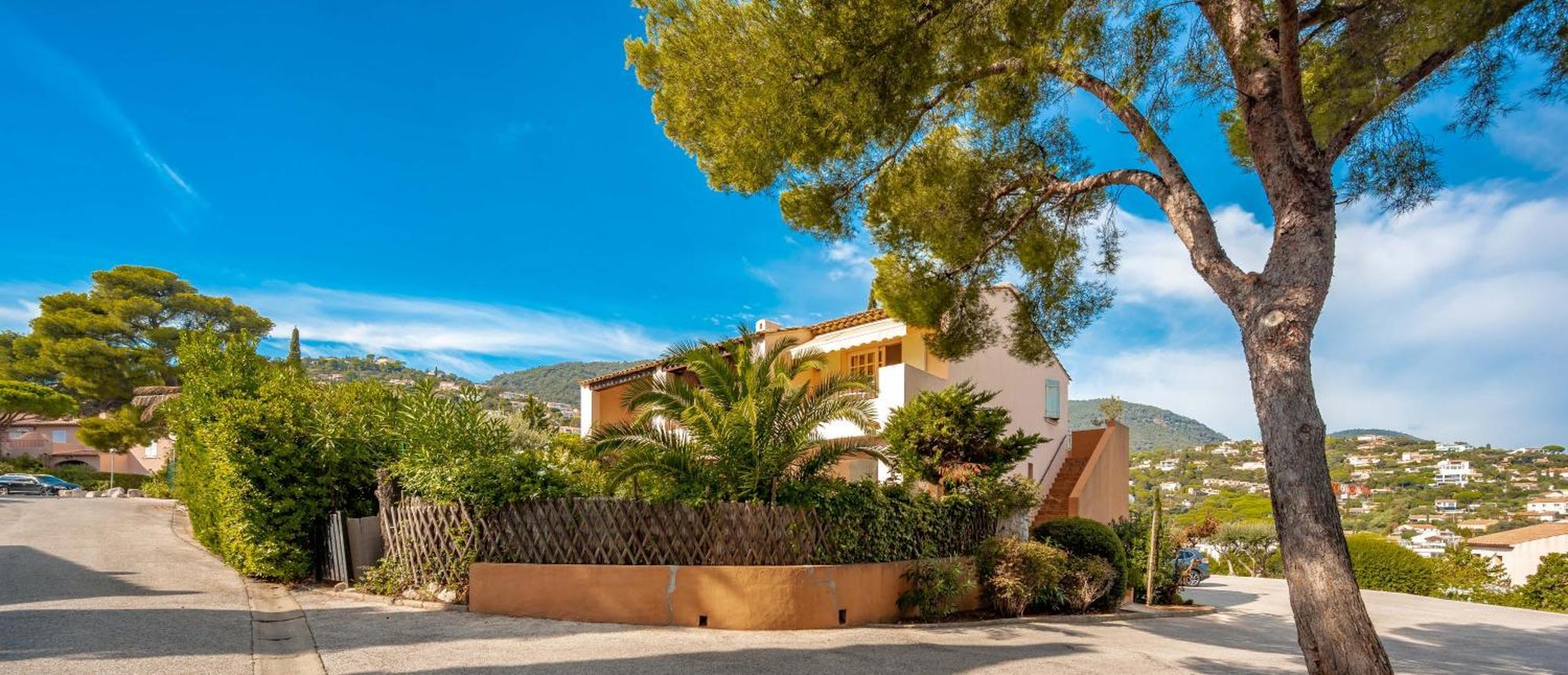 Residence Partenaire Le Domaine De Garlande Cavalaire-sur-Mer Exteriér fotografie