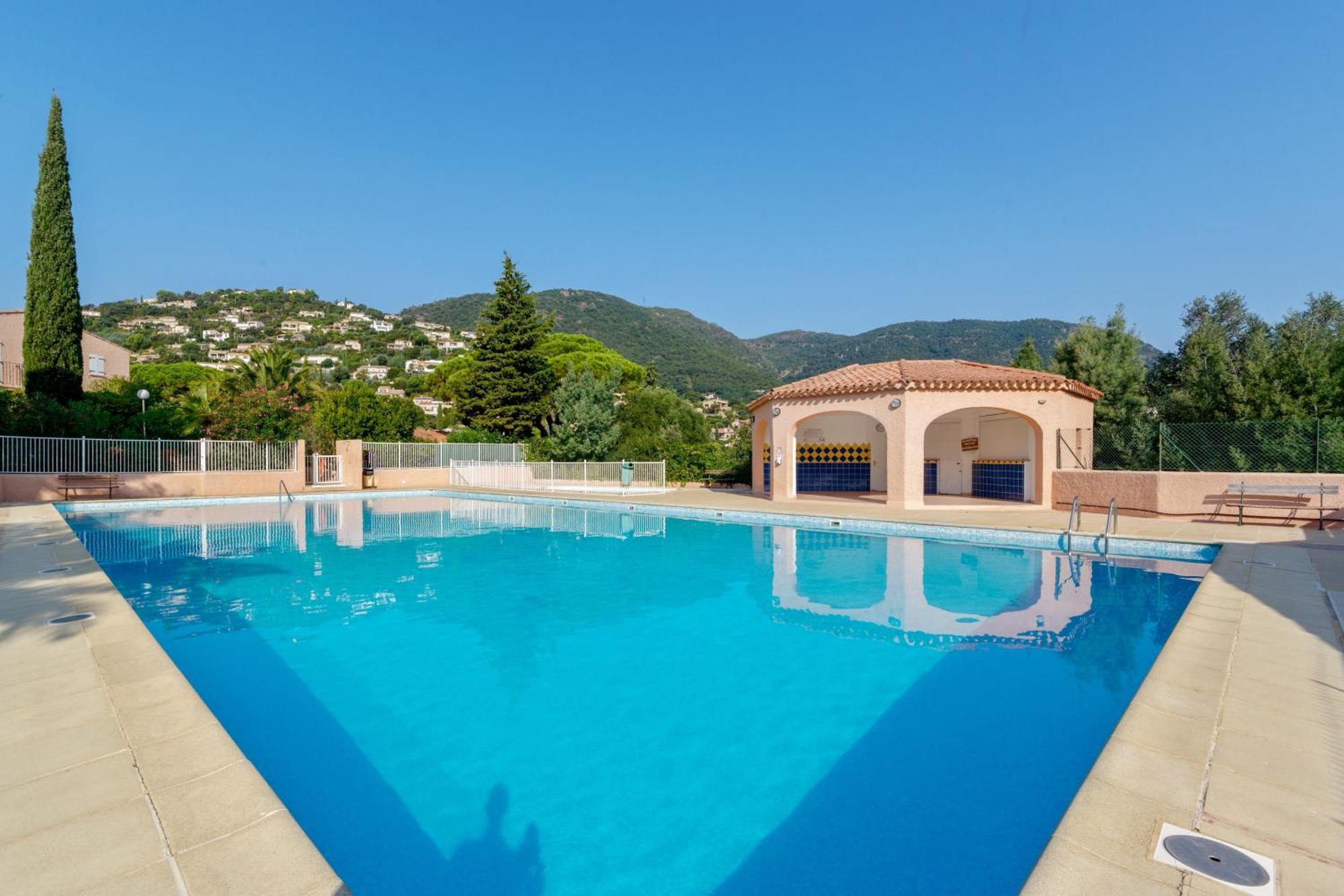 Residence Partenaire Le Domaine De Garlande Cavalaire-sur-Mer Exteriér fotografie