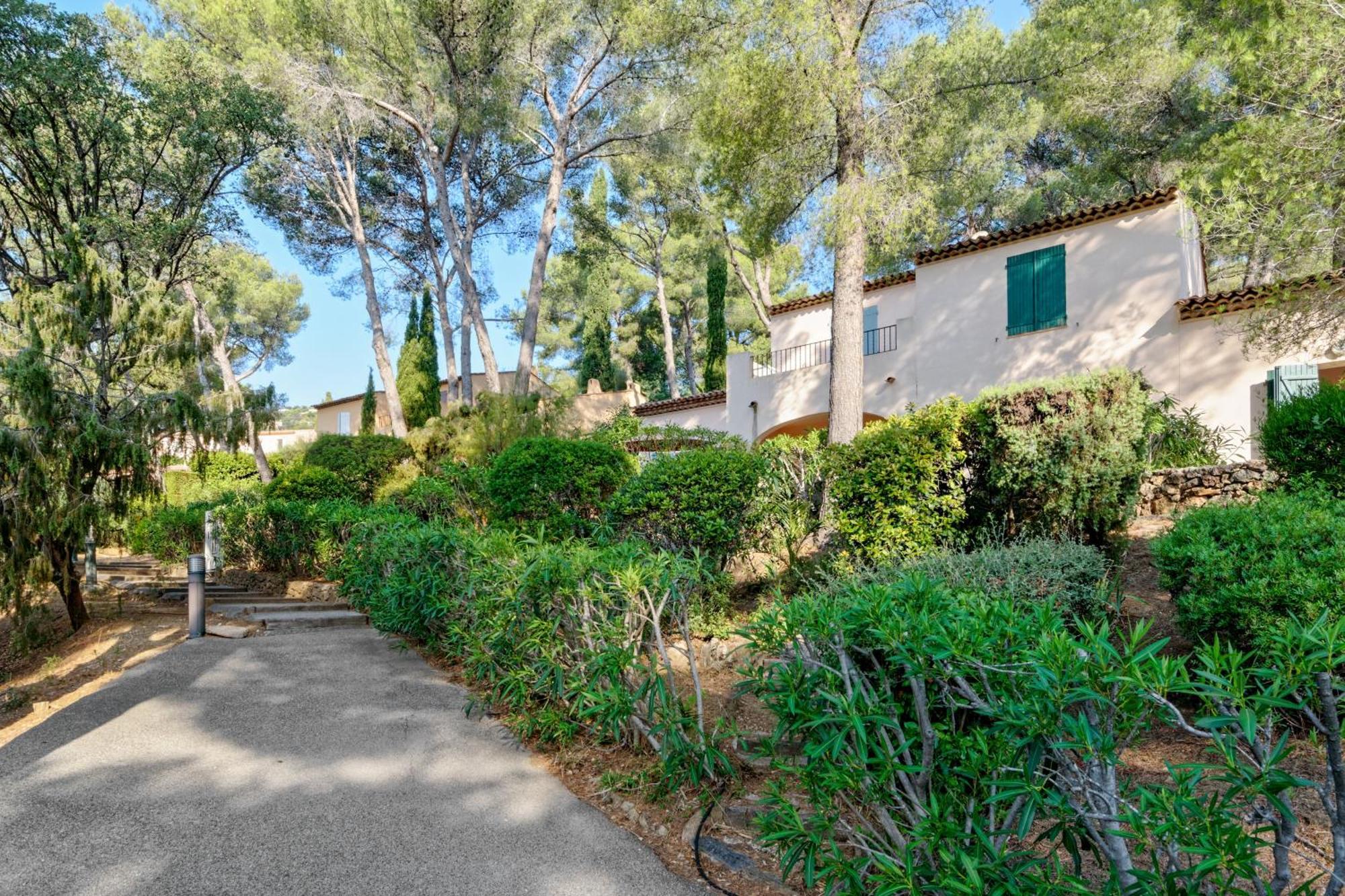 Residence Partenaire Le Domaine De Garlande Cavalaire-sur-Mer Exteriér fotografie